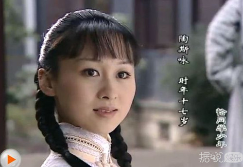 练束梅最新写真曝光 简洁尽显优雅气质