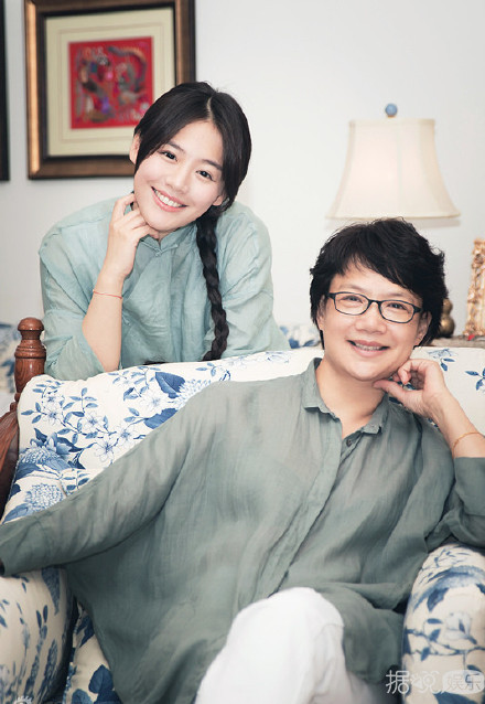 马思纯妈妈与蒋雯丽是亲姐妹 思纯继承妈妈美貌气质