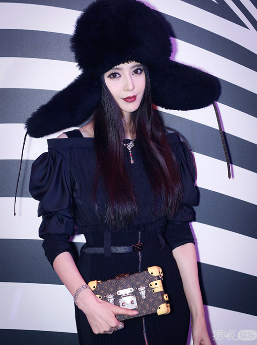 范冰冰一直不敢公开露耳朵 原因竟然是这个……