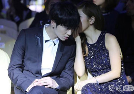 林宥嘉成功求婚丁文琪 前女友邓紫棋被甩或许是因为它…… 林宥嘉成功求婚丁文琪 前女友邓紫棋被甩或许是因为它……