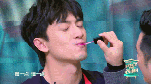 宁静携欧阳娜娜霸气驾临衣橱  谢娜现场爆秘众人笑不停