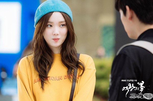 李圣经短发太萌上热搜？不管，这样的萌妹纸我要一打！