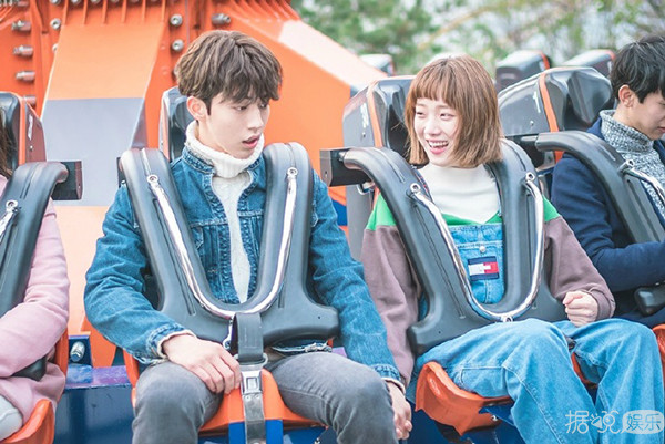 李圣经短发太萌上热搜?不管,这样的萌妹纸我要一打! 李圣经短发太萌上热搜?不管,这样的萌妹纸我要一打!