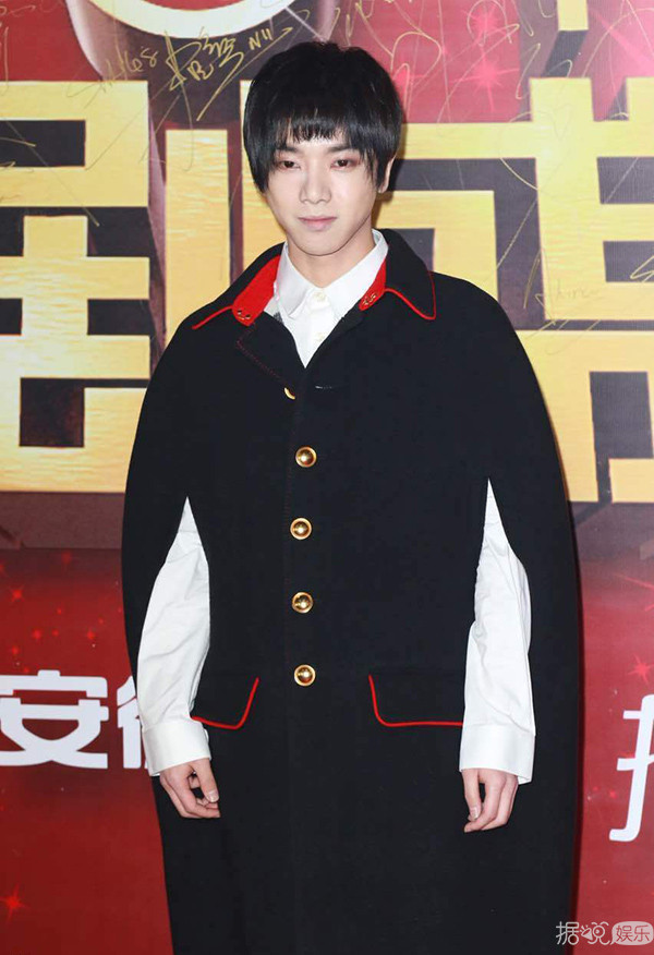 2016国剧盛典明星造型抢先看 唐嫣罗晋又来撒糖了! 2016国剧盛典明星造型抢先看 唐嫣罗晋又来撒糖了!