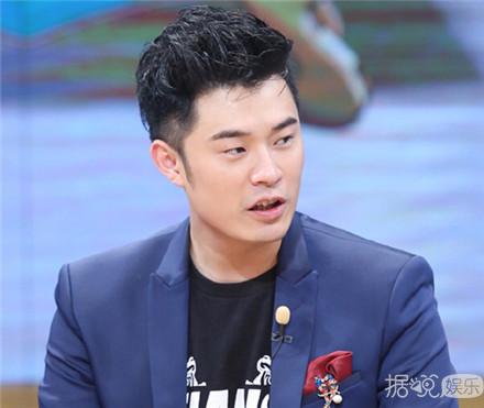 大张伟杜海涛奔着娜姐来串门  陈赫惊现海涛衣橱藏有马桶....