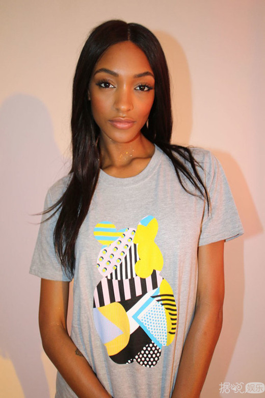 真是厉害了黑人模特 90英伦超模卓丹-邓当选全球最美面孔NO.1 真是厉害了黑人模特 90英伦超模卓丹-邓当选全球最美面孔NO.1