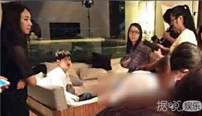 “杀姐姐”马可与王丹妮疑隐婚 女方与公婆同吃同住