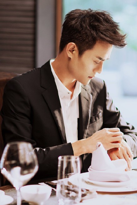 《欢乐颂2》首曝剧照 “五美”将经历什么样的考验呢？