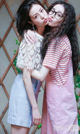 《漂亮的李慧珍》开播 李溪芮的腿成热点