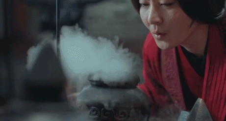 采访大梁第一美妆博主郭京飞,结果十句话九句不离雷佳音 采访大梁第一美妆博主郭京飞,结果十句话九句不离雷佳音