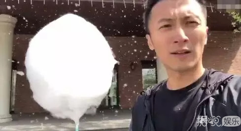 千万别跟王菲走得太近,谢霆锋就是一个很好的例子 千万别跟王菲走得太近,谢霆锋就是一个很好的例子