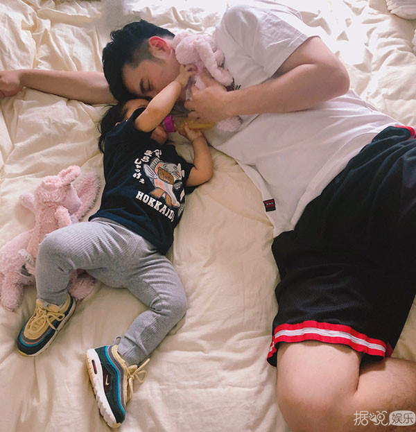 表舅是陈凯歌不算什么,陈赫的爸爸也蛮厉害的 表舅是陈凯歌不算什么,陈赫的爸爸也蛮厉害的