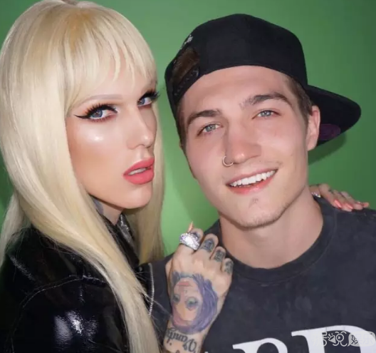 �������ζ���Gucciͣʬ�䣬��������д�������ĺ�