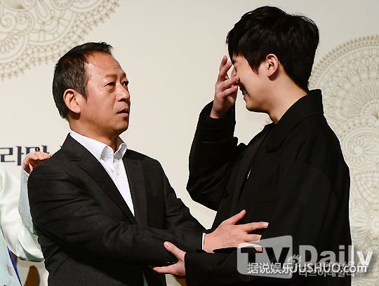 FT李洪基杨真诚等宣传新剧《百年新娘》 FT李洪基杨真诚等宣传新剧《百年新娘》