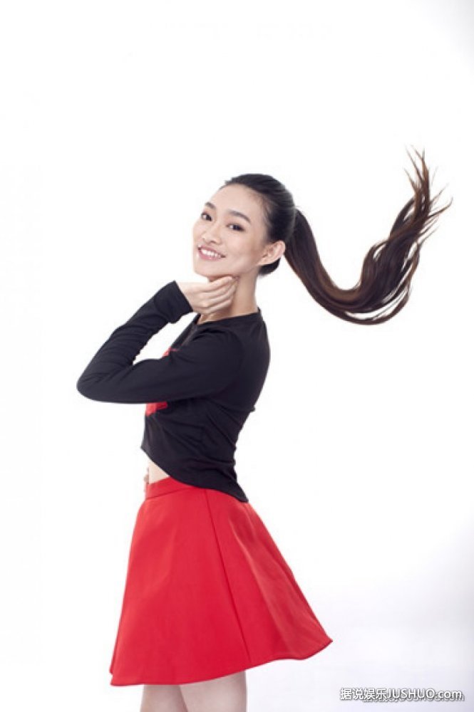 崔天琪新歌《爸比宝贝》：保持童真不催熟