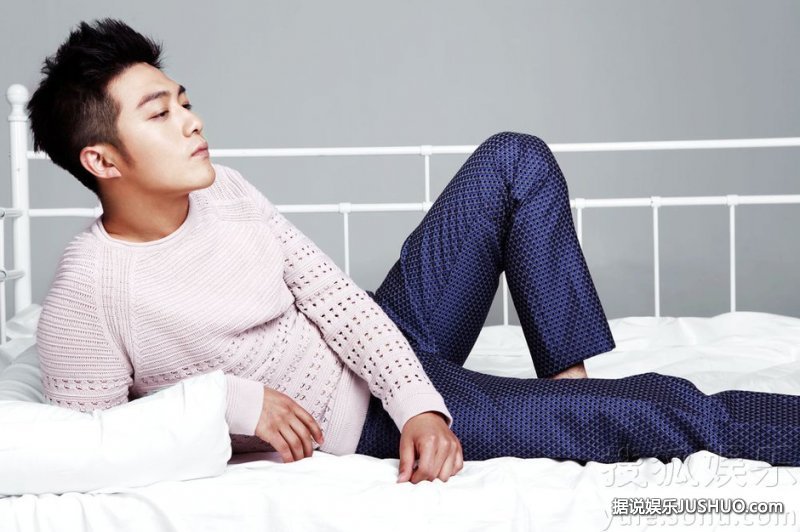 李泽锋变身冬日暖男 演最忠土匪展俏皮魅力