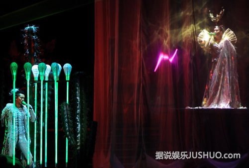 凤凰传奇益阳演唱会  支持公益传递“正能量”
