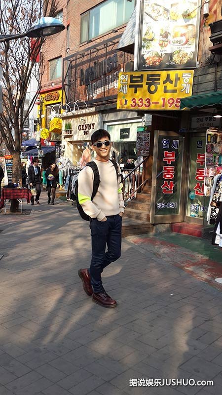 王文杰韩国行 “都教授”造型被认成李弘基 王文杰韩国行 “都教授”造型被认成李弘基