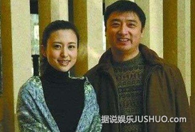 央视女主播张蕾婚后复出 去年嫁五旬铁矿大亨 央视女主播张蕾婚后复出 去年嫁五旬铁矿大亨