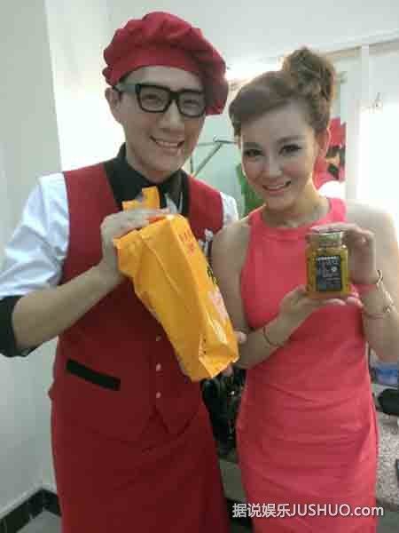 蒋伟文成婆妈杀手 被封菜市场巨星