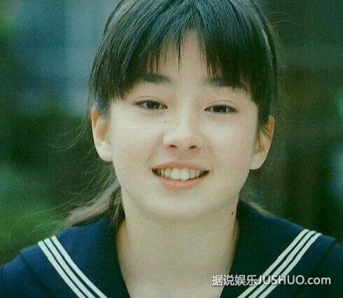 日本女星宫泽理惠被爆母亲逼陪睡 亲手破坏女儿恋情