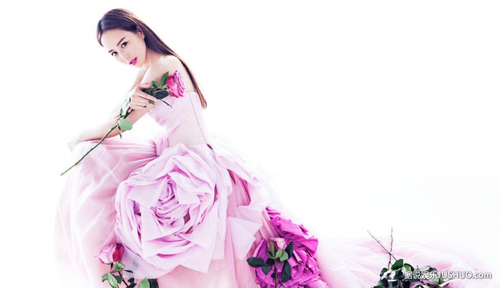 徐婕妤张钧甯化身美丽花仙子 鲜花环绕显唯美