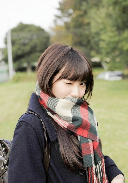 日本16岁嫩模饭丰万理江走红 酷似新垣结衣