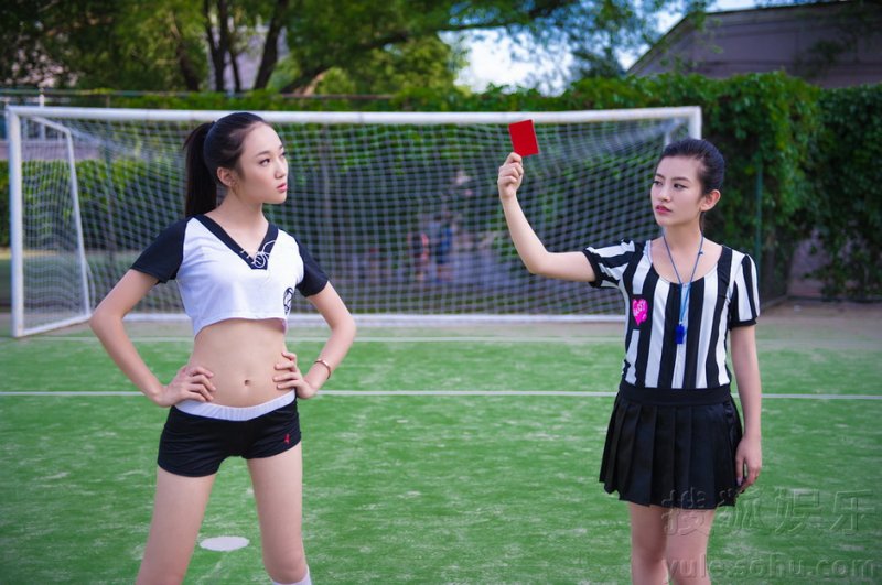 嫩模时尚大片助威世界杯 性感可爱时尚青春