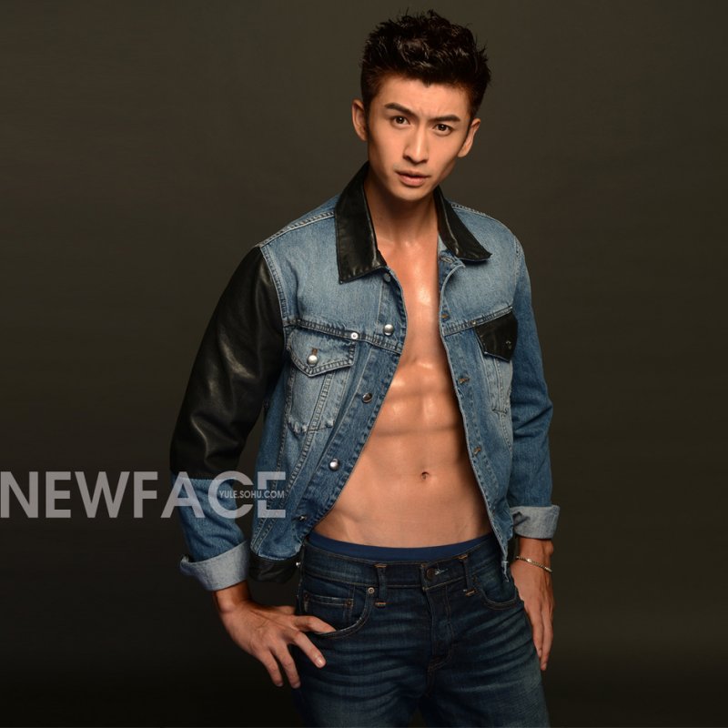 New face|“稀缺硬汉”张云龙 不一样的花美男