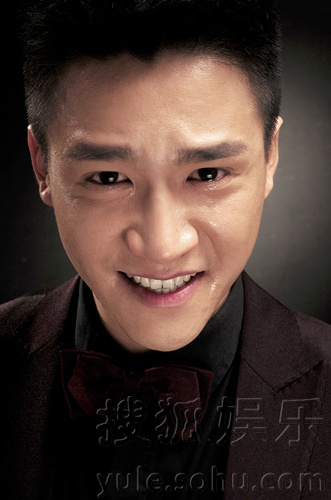 王若心最新黑白大片曝光 优雅镌刻唯美时光