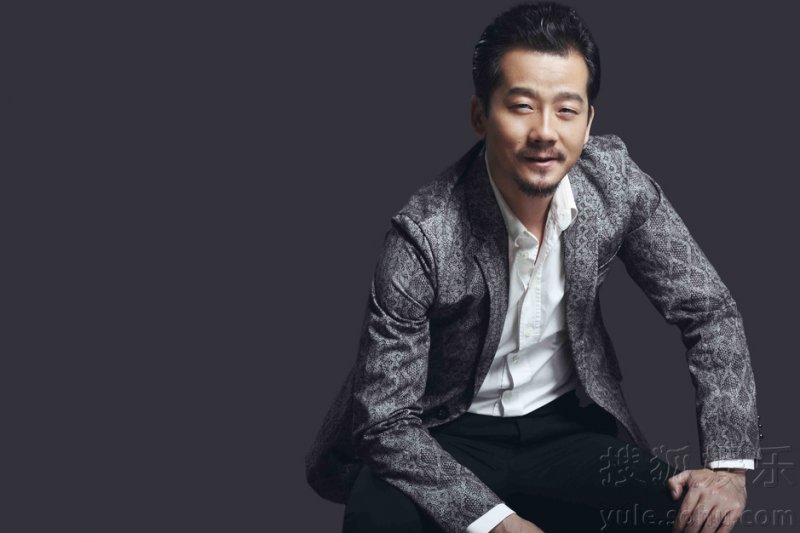 陈创最新写真曝光  春季首秀引爆萌叔风潮