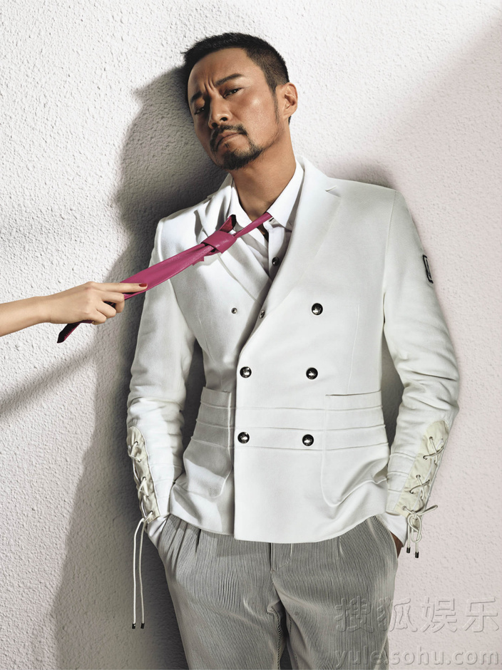 张涵予时尚先生双封 优雅“老炮儿”来袭