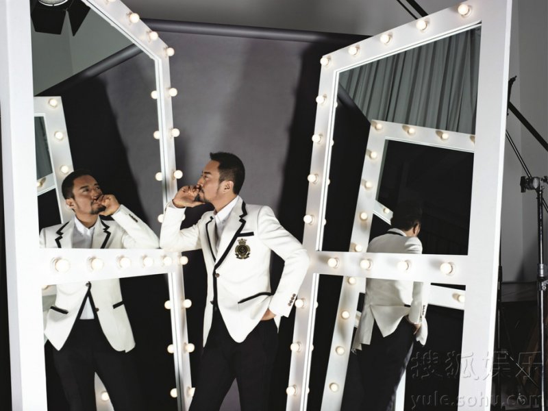 张涵予时尚先生双封 优雅“老炮儿”来袭