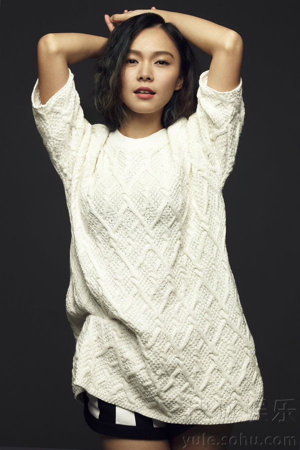 气质演员程怡甜美自然派 搭档刘蓓演半路母女