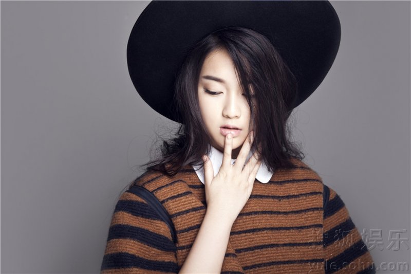 童星李百惠全新写真曝光 精灵俏皮惹人爱