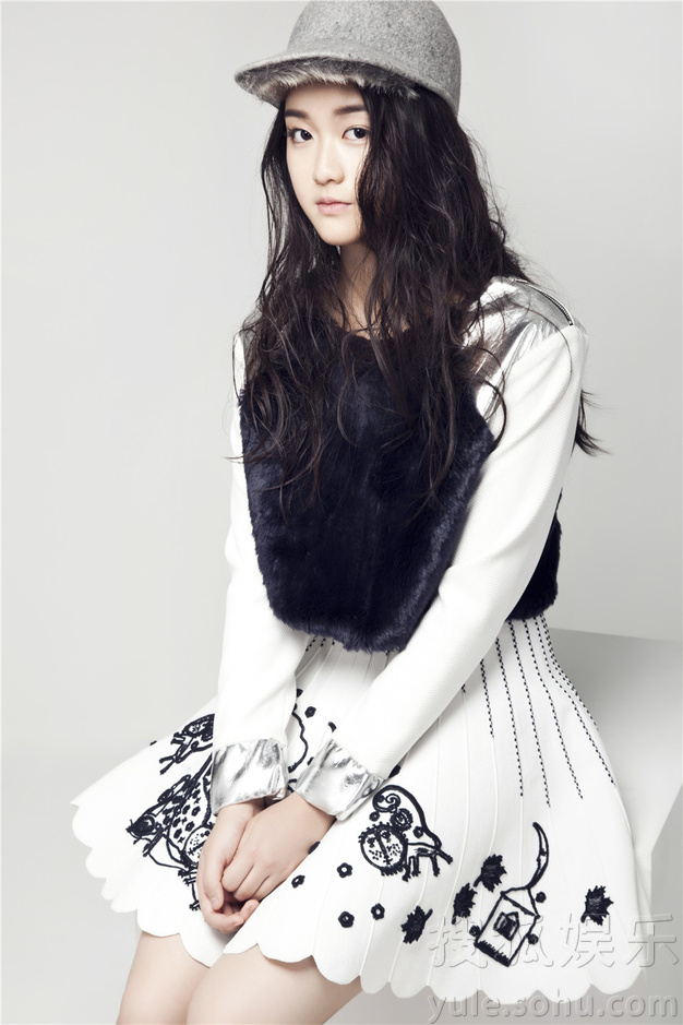 童星李百惠全新写真曝光 精灵俏皮惹人爱