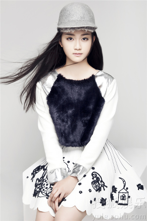 童星李百惠全新写真曝光 精灵俏皮惹人爱