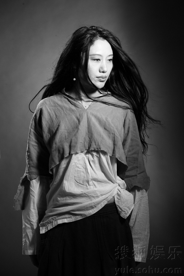 杜可风老婆黑文写真曝光 才华获欧洲王室支持