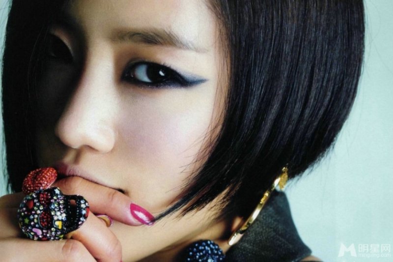 天仙美女李居丽Tara进军日本 《Jewelry Box》专辑写