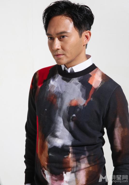《冲上云霄2》张智霖写真 帅气迷人做最好的自己