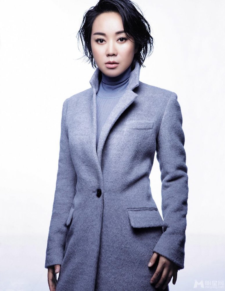 嫩模陈丹婷校园清纯甜美写真 扮演可爱迷人学生 嫩模陈丹婷校园清纯甜美写真 扮演可爱迷人学生
