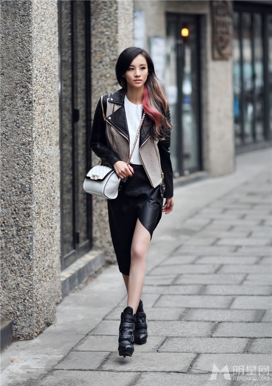 王一楠时尚大片写真曝光 霸气侧漏秀美腿 王一楠时尚大片写真曝光 霸气侧漏秀美腿