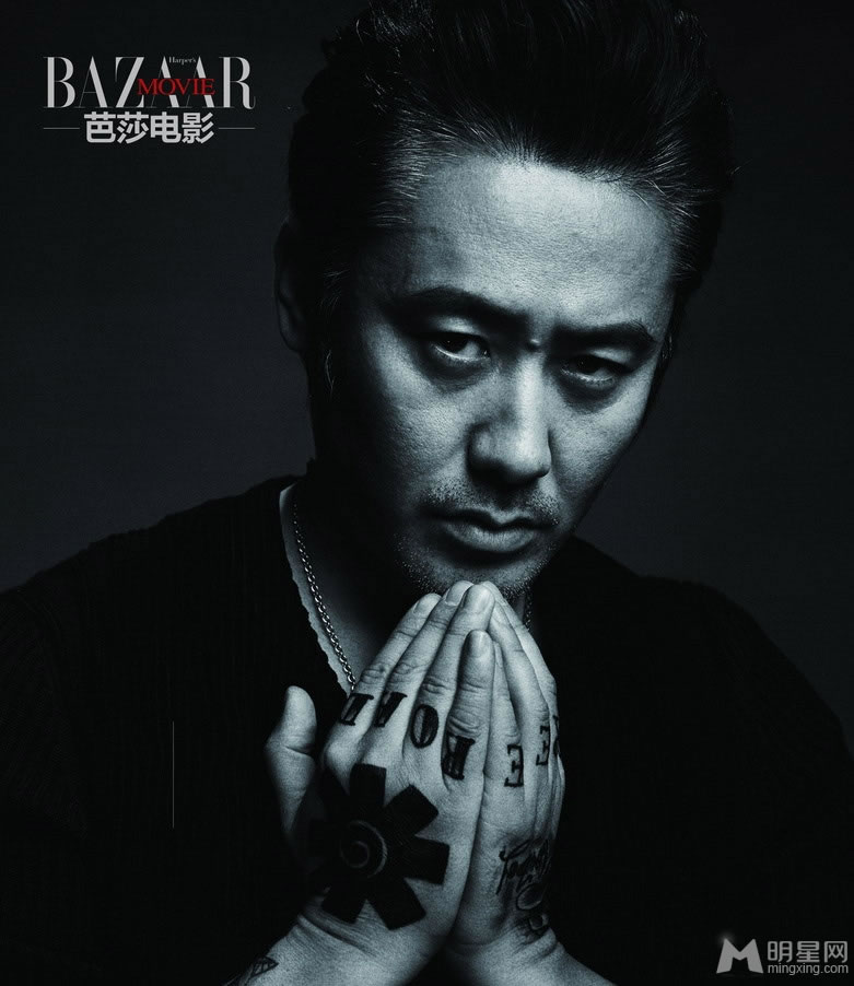 央视主持顾斌帅气写真 型男尽显时尚清新