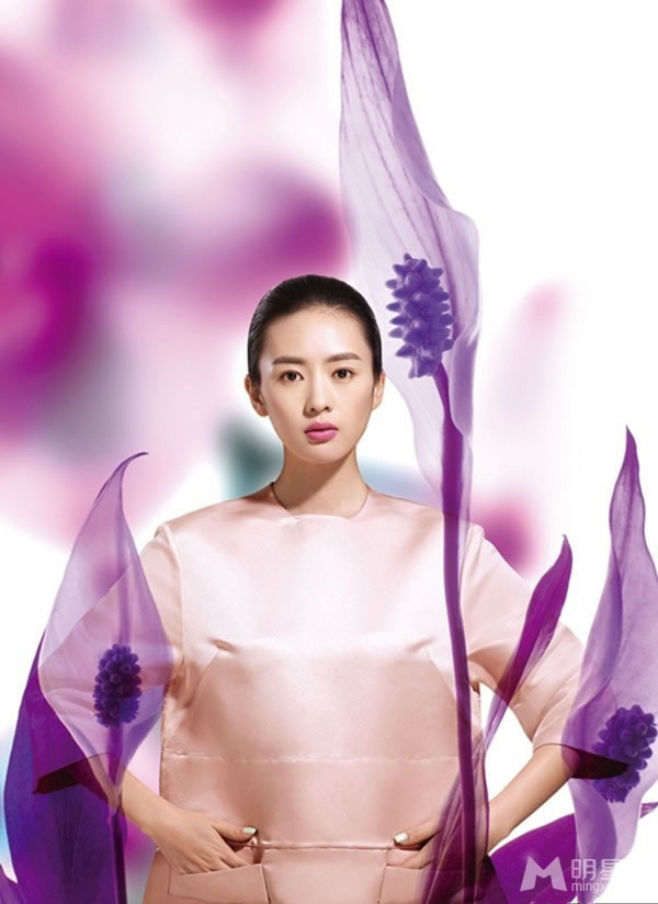 张蓓蓓冬季温暖写真 时尚清新妩媚动人