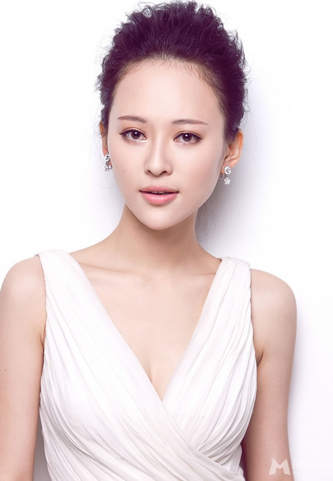 封神英雄榜姜鸿写真 烈焰红唇妩媚性感