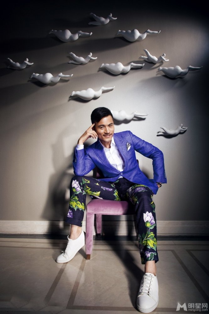 耿乐阳光帅气写真 混搭风格文艺范十足