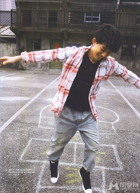 林宥嘉KKBOX杂志帅气写真 尽显青春魅力 林宥嘉KKBOX杂志帅气写真 尽显青春魅力