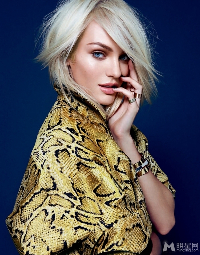 坎蒂丝·斯瓦内普尔杂志大片 袒胸露乳秀性感 坎蒂丝·斯瓦内普尔杂志大片 袒胸露乳秀性感