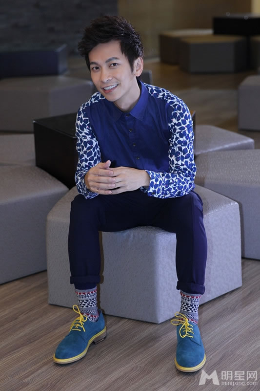 吴雨霏性感全裸大片 真空上阵下衣失踪 吴雨霏性感全裸大片 真空上阵下衣失踪