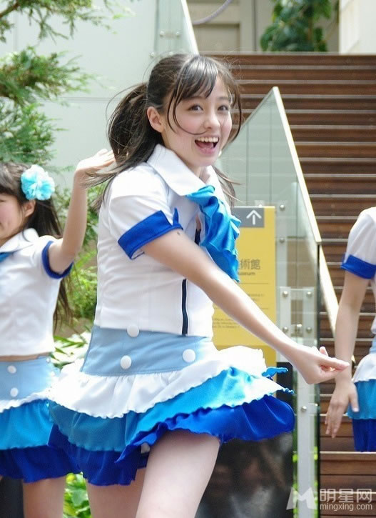脱衣舞娘蒂塔·万提斯时尚大片 展凹凸有致好身 脱衣舞娘蒂塔·万提斯时尚大片 展凹凸有致好身